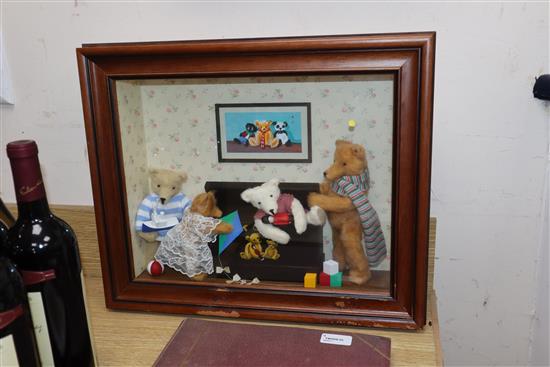 A pair of Sylvia Bance teddy bear dioramas